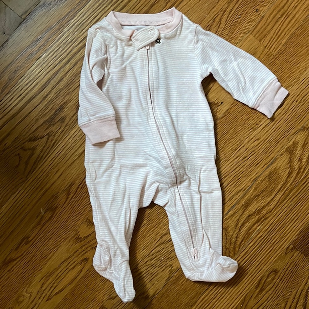 Carters pajamas, size 3mo